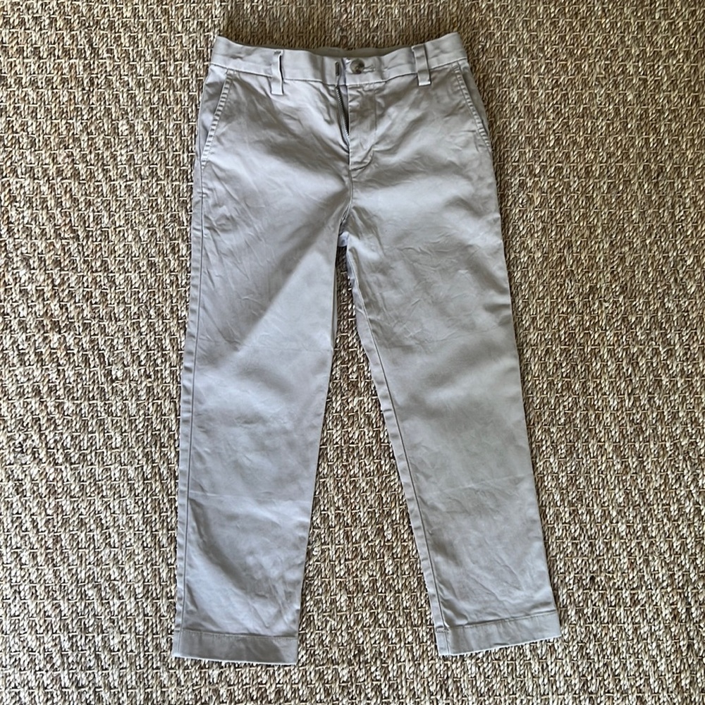 Vineyard Vines Boys’ khaki pants, size 6